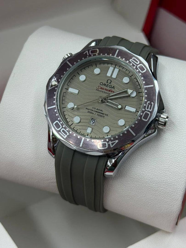 Men's Diver Style Date Watch – Silver White Blue Dial - INDAH LUXE