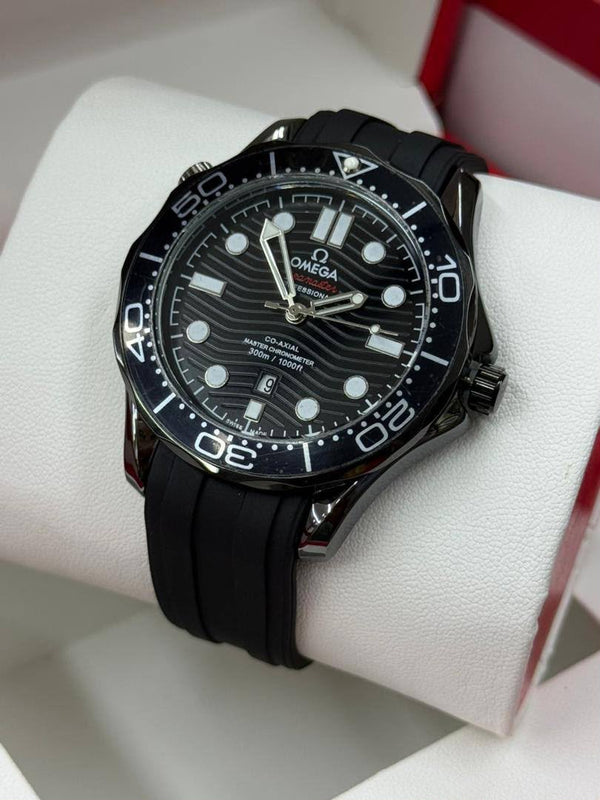 Men's Diver Style Date Watch – Silver Blue Dial - INDAH LUXE