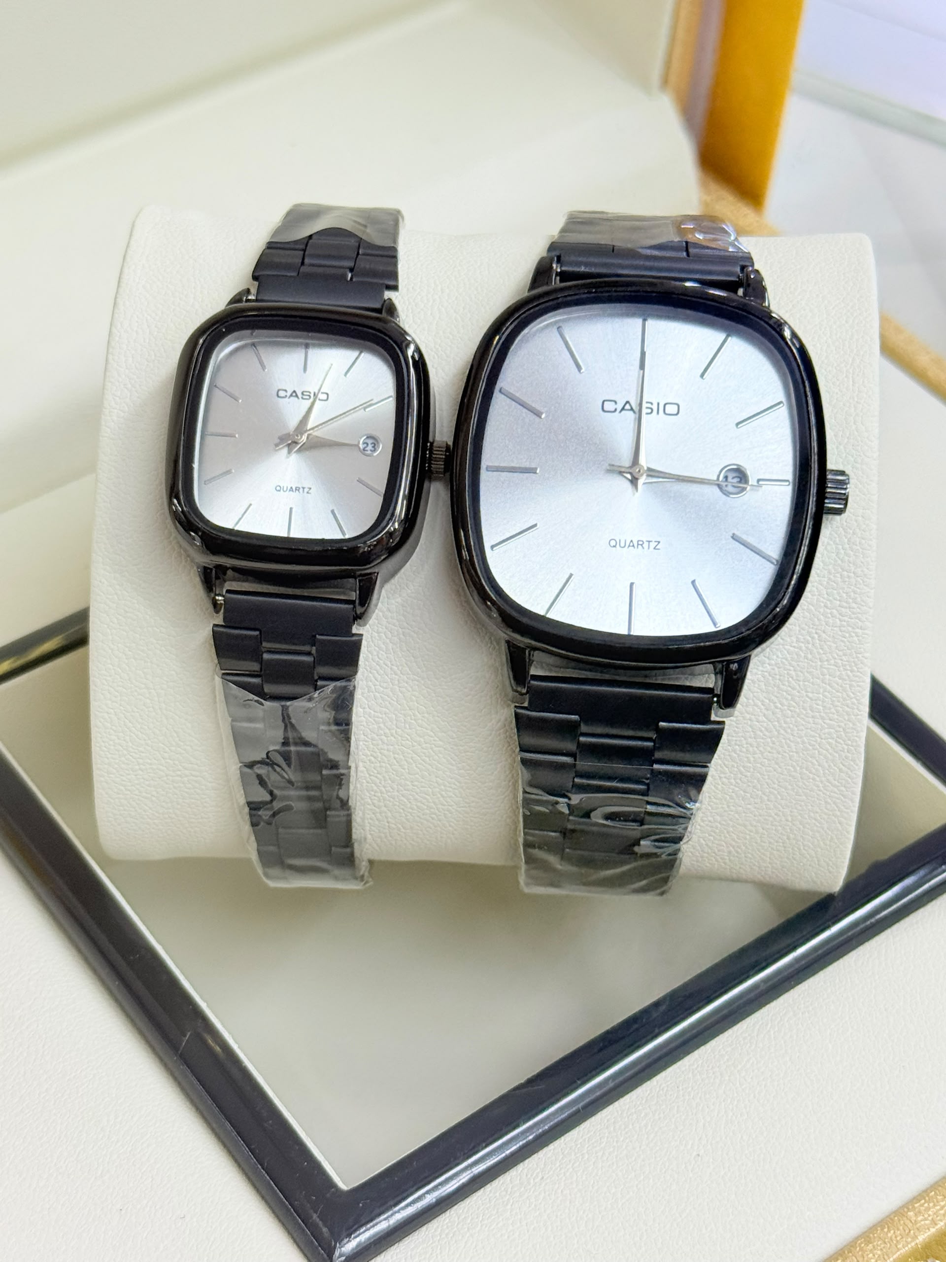 Casio Men & Ladies Couple Watch – Gold Couple – Gold Dial