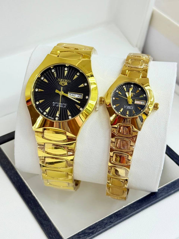 Design 4 – Black Dial Gold couple watch set